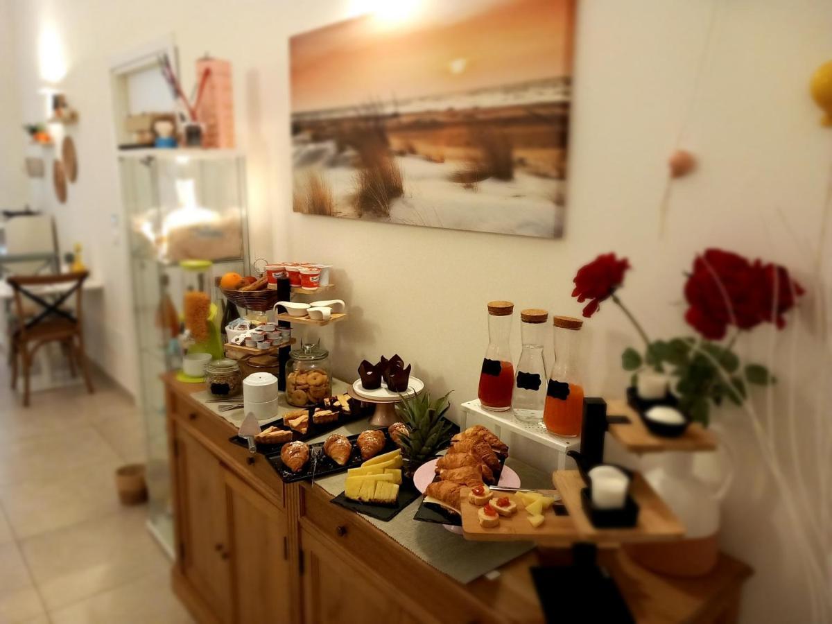 Dimora Fantasia Charme B&B Bari Luaran gambar