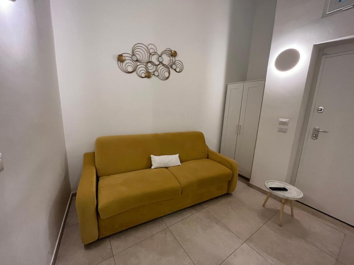 Dimora Fantasia Charme B&B Bari Luaran gambar